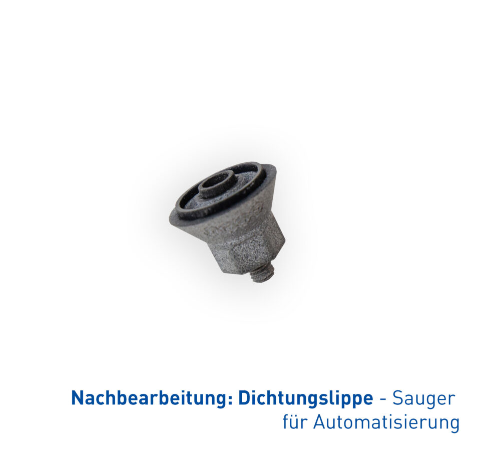 Zu sehen ist eine im 3D-Druck gefertigte Sauger-Dichtungslippe für die Automatisierungstechnik, die eine strukturierte Oberflächenbeschaffenheit aufweist.